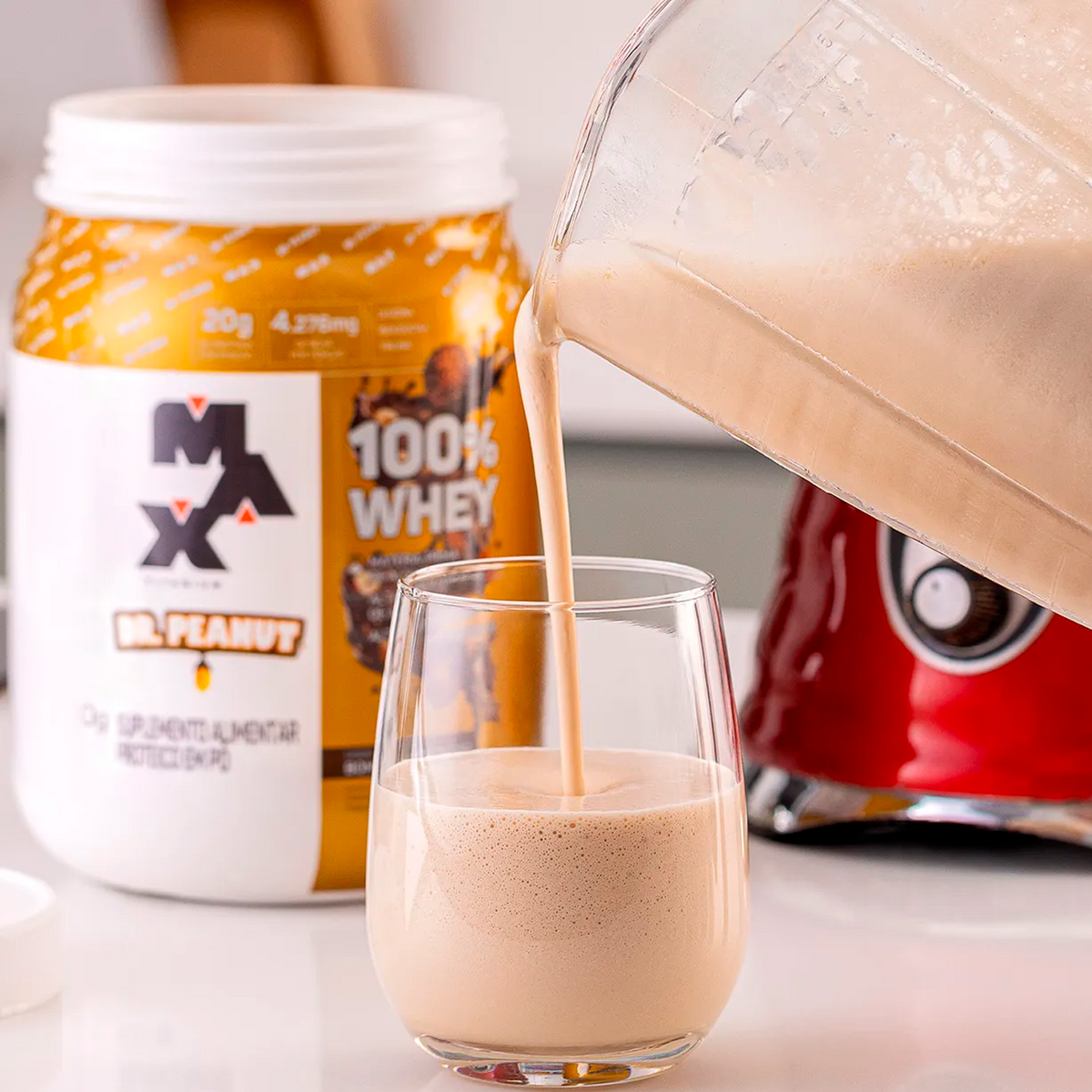 100% Whey Dr. Peanut - Max Titanium Avellana