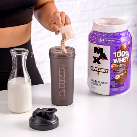 100% Whey Dr. Peanut - Max Titanium Avellana
